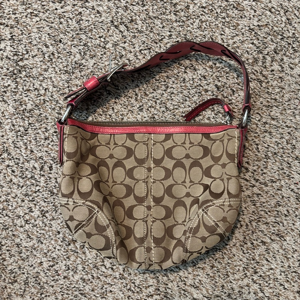Coach Brown and Red Shoulder Bag with Geometric Pattern

Cash app payments only